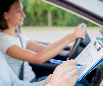 How to prepare and what to expect for your first driving lesson